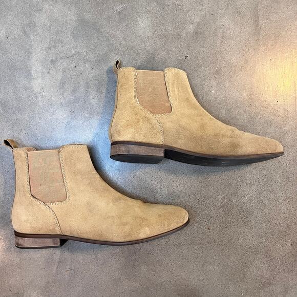 Urban Outfitters Bear Dev Chelsea low boot tan suede leather Mens 12 shoes - Picture 1 of 9